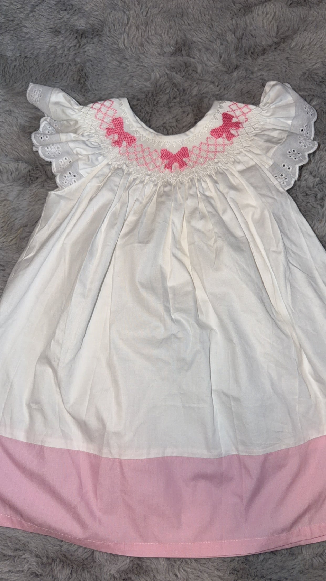 Bow dress