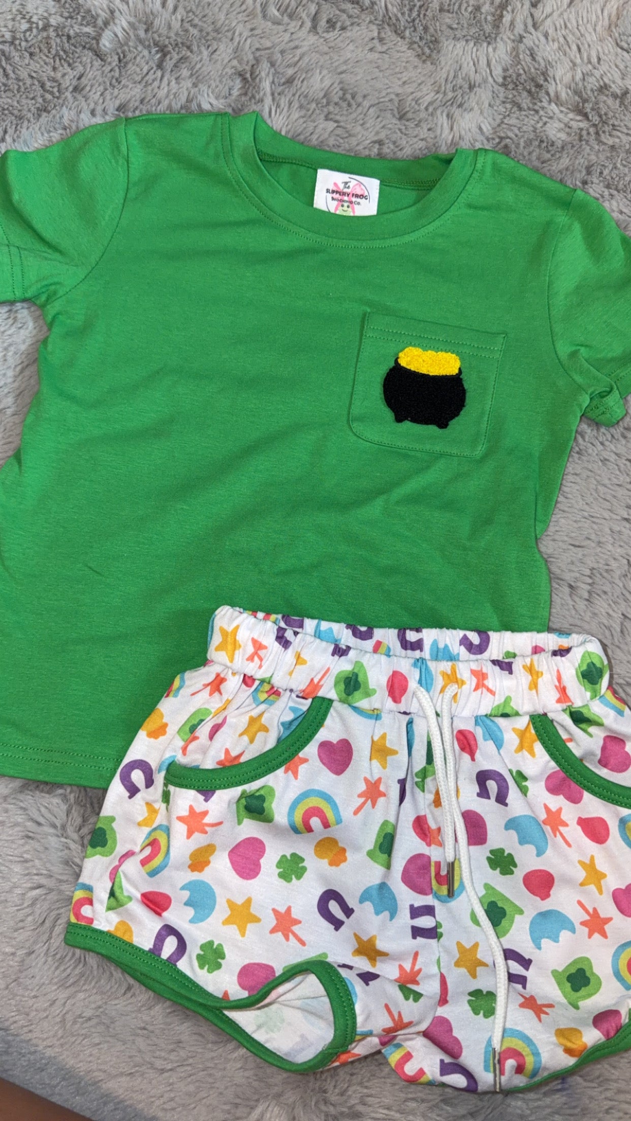 Lucky charm short set