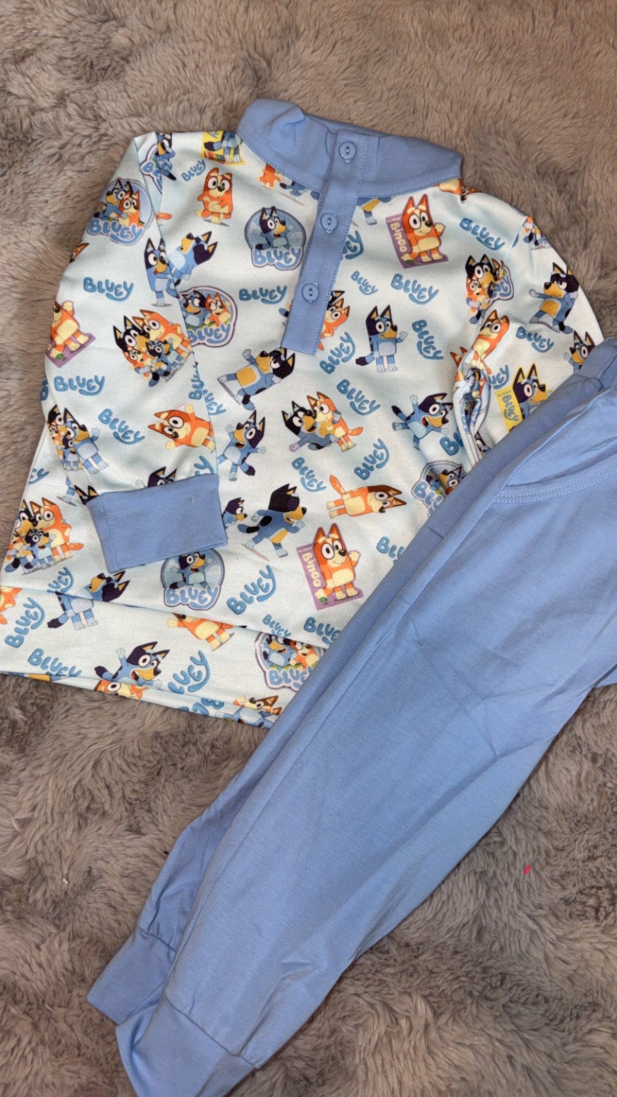Blue friends jogger set